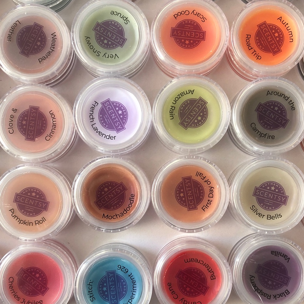 Scentsy Samples of 70 - Picture 6 of 7